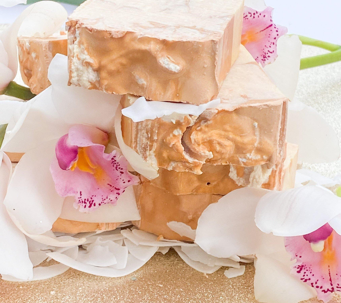 Nature's Blend - Coconut and Gardenia- Presale item begins to ship week of April 20 - Luxe & Ash